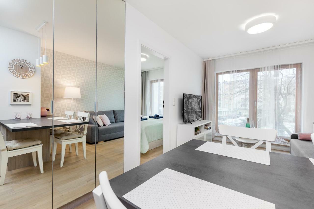 Apartamenty Black&White - Apartament Batory Five Gdyně Exteriér fotografie